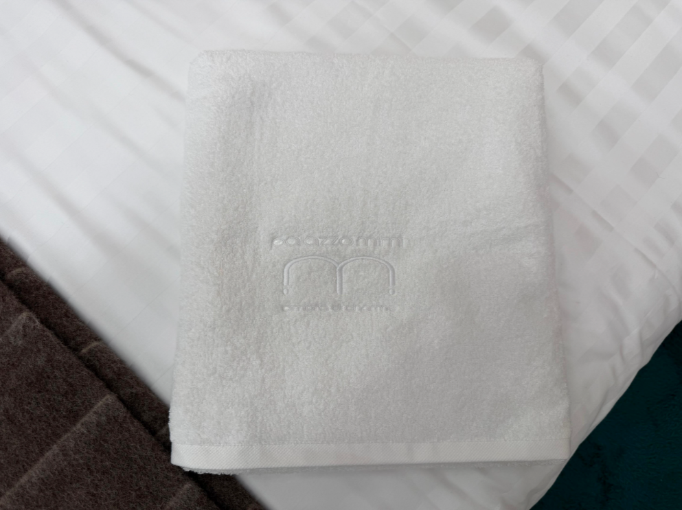 Biancheria personalizzata con logo per Palazzo Mimì (Puglia)