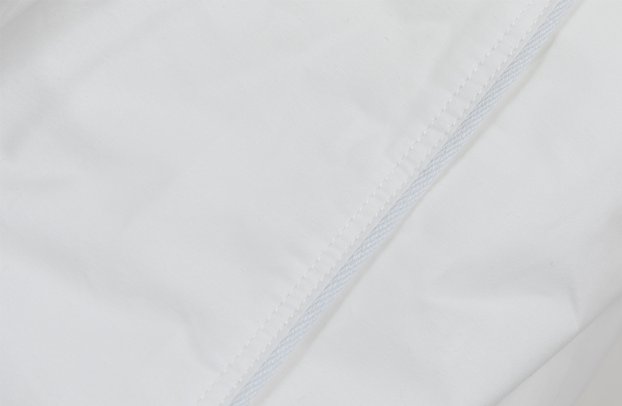 GUANCIALE HOTEL INDEFORMABILE 750gr